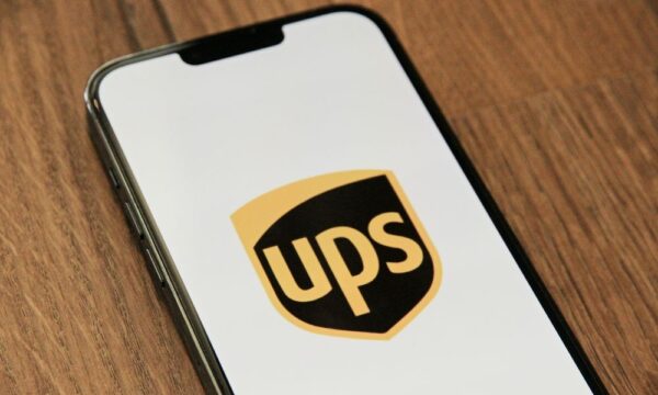 Major Changes in UPS and USPS Package Deliveries: What You Need to Know